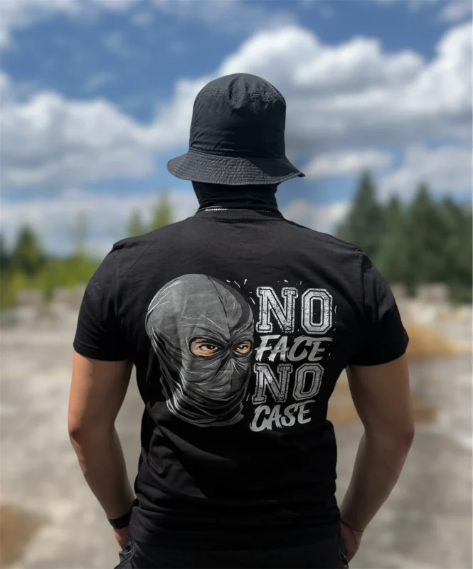 Тениска "No Face No Case"